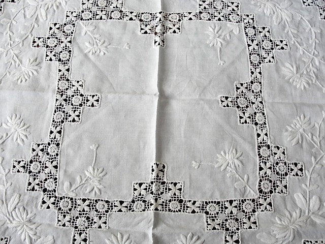 GORGEOUS Antique Victorian Fancy Small Tablecloth Table Topper Amazing Drawnthread Work Raised WhiteWork Embroidery Fine Antique Linens