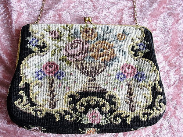 Antique Purse Needlepoint online