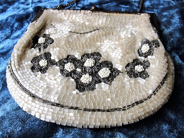 GORGEOUS 1920s Art Deco FRENCH Beaded Purse Evening Bag,Shimmering
