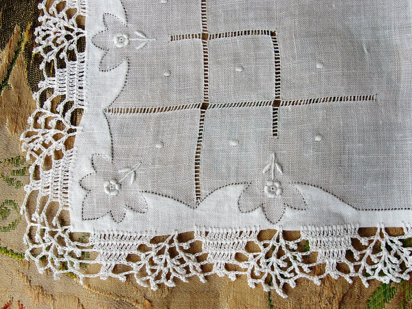 Vintage BRIDAL WEDDING Handkerchief, Applique and WIDE Hand