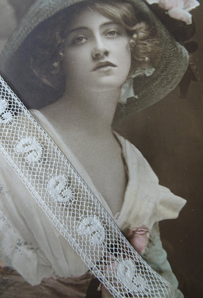 LOVELY Antique French Lace,Cotton Lace Trim,Delicate Intricate Pattern,Dolls,Christening Gowns,Bridal Lace,Heirloom Sewing,Collectible Lace