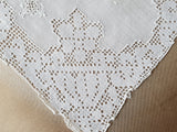 EXCEPTIONAL Italian linen Embroidery, Fine Lace Openwork, Needlelace,Raised Embroidery,Table Centerpiece Lots of Hand Work,Collectible Vintage Linens