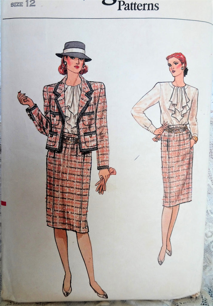 CHIC Vintage Chanel Style Suit Pattern VOGUE 8841, Jacket, Slim Skirt and Lovely Blouse, Bust 34 Vintage Sewing Pattern