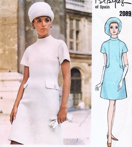 1960s MOD Dress Pattern VOGUE COUTURIER DESIGN 2089 PERTEGAZ Bust 34 Vintage Sewing Pattern