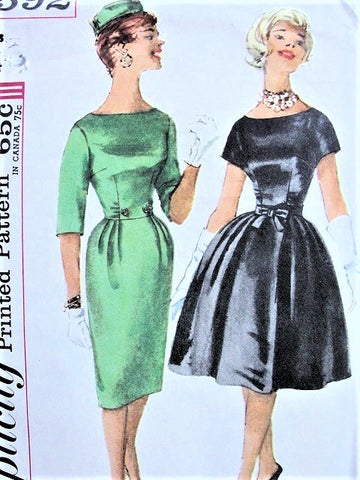 STUNNING 1960s MAD MEN Cocktail Dinner Party Pattern SIMPLICITY 3592 Slim or Full Skirted Dress Bust 32 Vintage Sewing Pattern