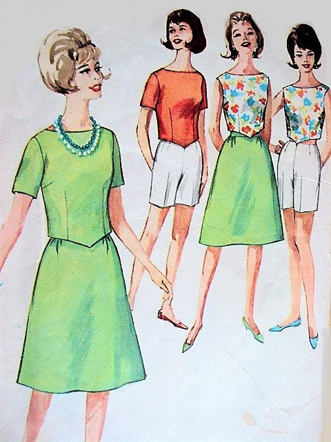60s RETRO Beach Wear Weekend Wear Pattern Top, Skirt and Jamaica Shorts Simplicity 4437 Bust 32 Vintage Sewing Pattern UNCUT