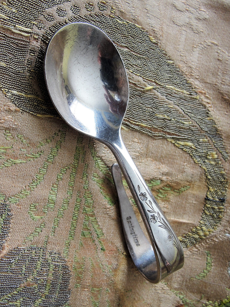Wonderful Vintage SILVER BABY SPOON , Childrens Spoon, Silver Plate Baby Spoon,1847 Rogers Bros, Springtime Silver Pattern, Baby Gift