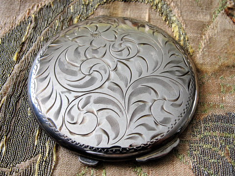 BEAUTIFUL Birks Sterling Silver Engraved Powder Compact, Lovely Engraving, Vanity Compact, Silver Purse Compact, Canadian Tiffany Store,Collectible Compacts