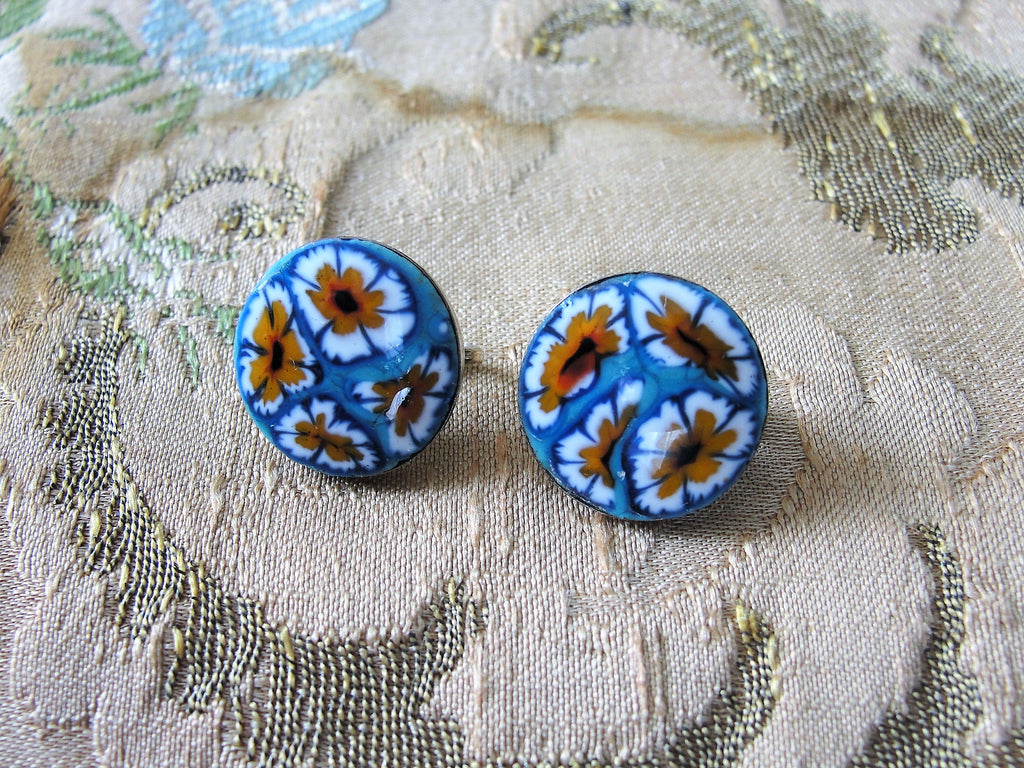 VINTAGE Striking Glass Earrings,Lovely Large Floral Pattern Glass Clip On Earrings,Clip Earrings,Unique Earrings,Czech Glass Earrings,Silver Backs,Collectible Jewelry