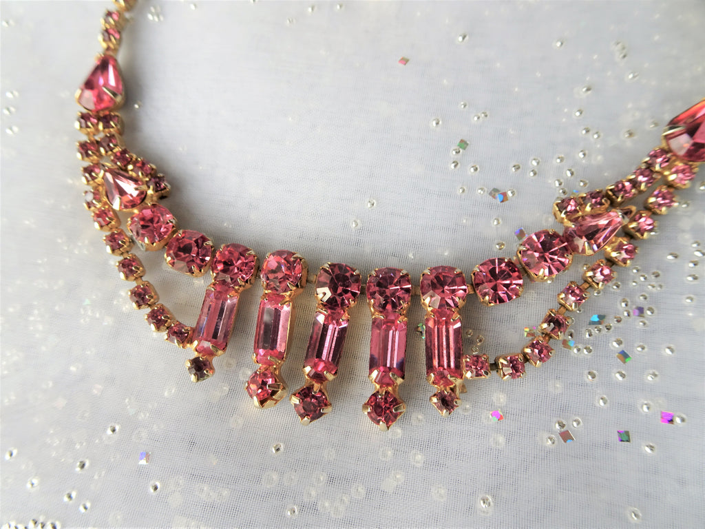 LOVELY Vintage Pink Rhinestone Necklace,Choker Style Sparkling Pink,Vintage Glass Necklace,Wedding Bridal Jewelry,Collectible Jewelry