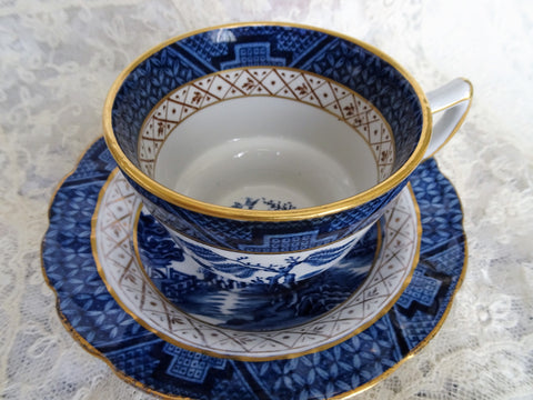 Blue Ribbon Collection American Cups & Saucers