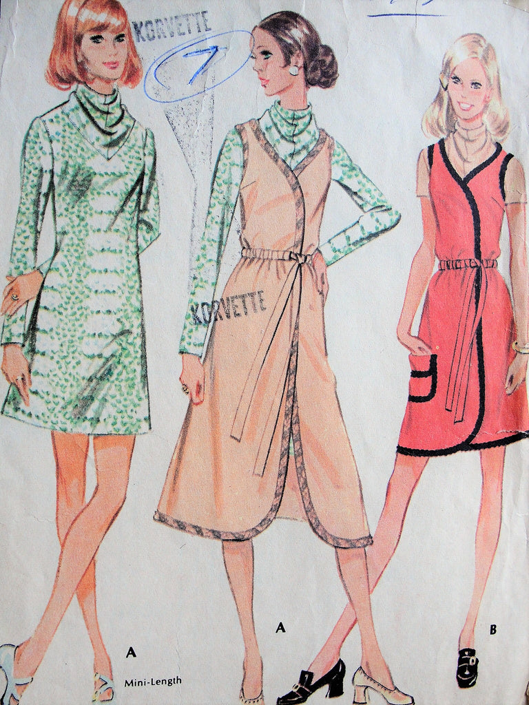 1970s RETRO Cowl Neckline Dress and Jumper Pattern McCALLS 2533 Two Lengths,Bust 34 Vintage Sewing Pattern