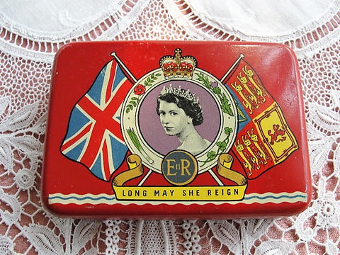 Vintage OXO Tin Commemorating Coronation of Queen Elizabeth II 1953, Collectible Vintage Oxo Tin, Royal Kitchenalia, Royalty, Collectible Tins