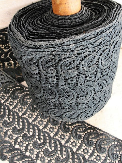 ANTIQUE French Black Lace Trim Yardage 6.5 inches Wide Beautiful Original Lace Never Used Great For Victorian Costumes Civil War Dress Heirloom Sewing Collectible Lace