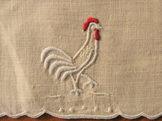 VINTAGE Madeira Linen Cocktail Napkin Embroidered Rooster Vintage Barware Collectible Linens