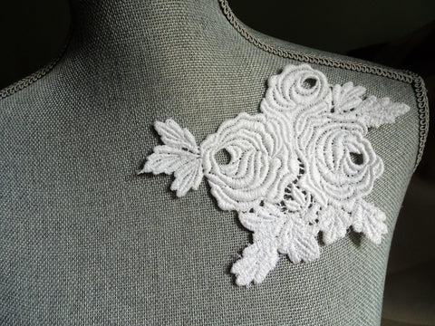 STRIKING Vintage Roses Embroidered Trim Applique, Lovely Design,Fine Heirloom Sewing Crafts, Collectible Vintage Lace