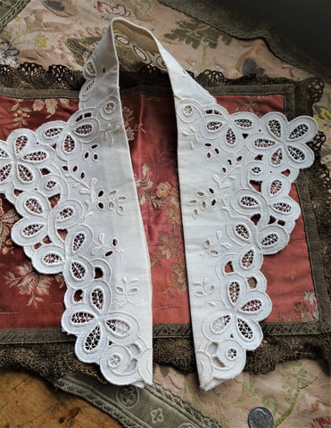 LOVELY Antique Collar, French Cotton Embroidered Collar, Lovely Openwork Design, Beautiful Embroidery,Collectible Vintage Collars