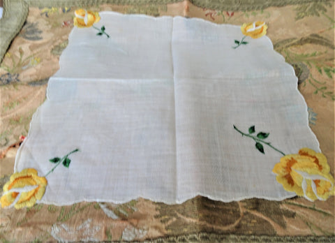 RESERVED PRETTY Hand Embroidered Vintage Hanky,Yellow Roses Flowers, Handkerchief,Hankie,Collectible Vintage Hankies
