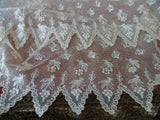 WONDERFUL Antique French Netted Lace Flounce Trim,Delicate Pattern, Ideal For Dolls,Bridal Dress,Fine Heirloom Sewing, Collectible Vintage Lace