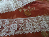 BEAUTIFUL Antique French Lace Trim,Delicate Pattern, Ideal For Dolls,Bridal Dress,Fine Heirloom Sewing, Collectible Vintage Lace