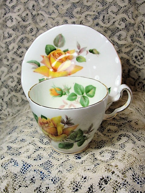 PRETTY Vintage Teacup and Saucer Adderley English Bone China Lush Yellow Roses MINERVE Vintage Cup and Saucer Tea Time Cups and Saucers Bridal Gifts House Warming Gift