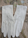 BEAUTIFUL Antique French Ladies Gloves,Cream Kid Leather,Evening Opera Gloves ,Evening Party or Wedding Gloves,Collectible Vintage Clothing