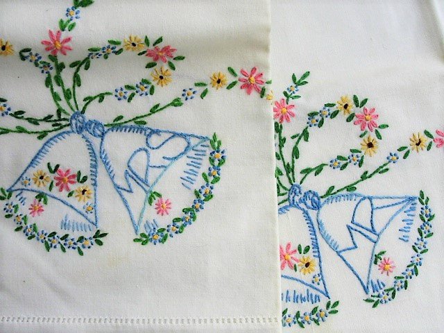 VINTAGE Mr and Mrs PILLOWCASES, Very Pretty Embroidered Wedding Bells, Mr and Mrs Embroidery,Vintage Linens, Bridal Shower Gift