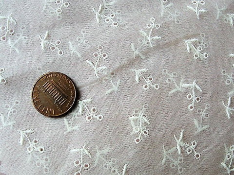 VINTAGE Swiss Eyelet Organdy Fabric Vintage Salesmans Sample For Dolls, Flapper Clothing,Hats, Baby Bonnets,Heirloom Sewing,Vintage Fabrics