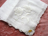 LOVELY Vintage WEDDING Hanky,Exquisite Swiss Embroidery Handkerchief,Bridal Hankie,Roses Embroidery,Bridal Heirloom,Collectible Hankies