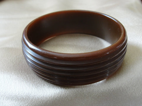 STUNNING Art Deco Deeply Carved Bakelite Bracelet,Chocolate Brown Bakelite Bangle,Beautiful Ribbed Design,Collectible Bakelite Jewelry