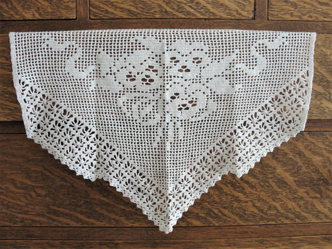 CHARMING Antique French Country Farmhouse Shelf Mantle Trim Doily, Valence,Cheminee ,Pelmet, Fireplace Trim, Vintage Lace, Cottage Decor