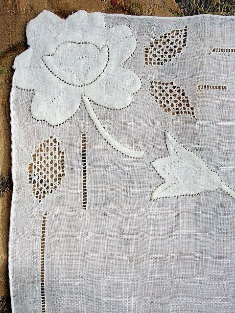 Lovely Vintage Madeira Embroidered Applique Hankie BRIDAL WEDDING HANDKERCHIEF Exquisite HandWork Special Bridal Hanky Something Old