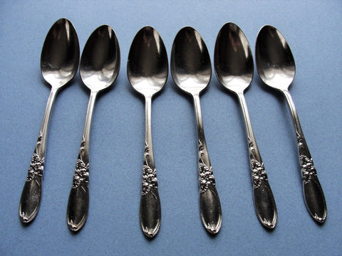 VINTAGE Lovely Teaspoons,WHITE ORCHID,Silver Spoons,Silver Plate Spoons,Demitasse Spoons Set,Flatware,Community Silver Plate,Set of 6