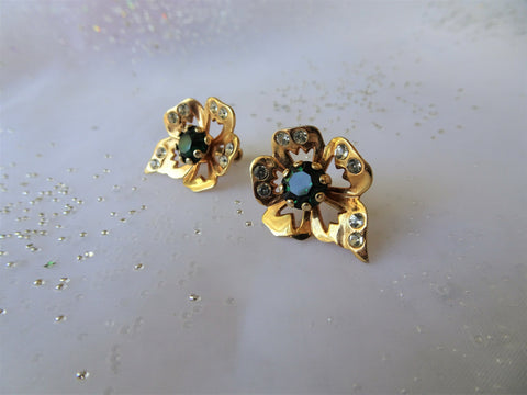 DAZZLING Glass Floral Earrings,Mirror Like Gold Metal Green Art Glass and White Rhinestones,Screw Back Earrings,Collectible Vintage Jewelry