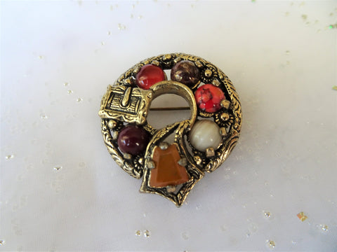 STRIKING Vintage SCOTTISH Brooch,Buckle Motif,Agate Glass Stones,Beautiful Colors and Details,Vintage Scottish Jewelry,Collectible Jewelry