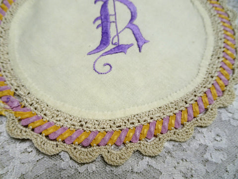 BEAUTIFUL Antique Lace Edge Linen Doily, Monogram R, Unique Trim,Lovely Embroidery Work,Collectible Vintage Linens,Chateau,Farmhouse Decor