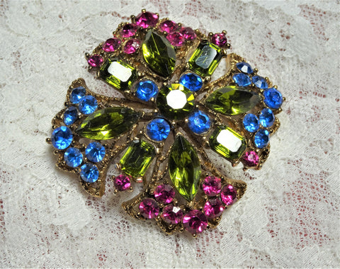 SPARKLING Art Glass Rhinestone Brooch,Beautiful Glass Brooch,Pink,Blue,Green Faceted Stones Pin,Collectible Vintage Mid Century Jewelry