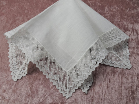 Beautiful Vintage BRIDAL WEDDING Handkerchief ,WIDE French Lace Hankie,Special Bridal Hanky,Bridal Gift,Collectible Vintage Hankies
