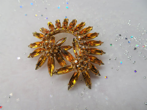 Vintage SHERMAN Signed Glittering Golden Topaz Brooch,Prong Set,Brilliant Rhinestones,Dazzling Swarovski Crystal,Collectible Jewelry