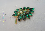 BEAUTIFUL Art Glass Brooch,Emerald Green and AB Pin,Striking Stones,Gold Tone Metal,Leaf Design Collectible Mid Century Jewelry