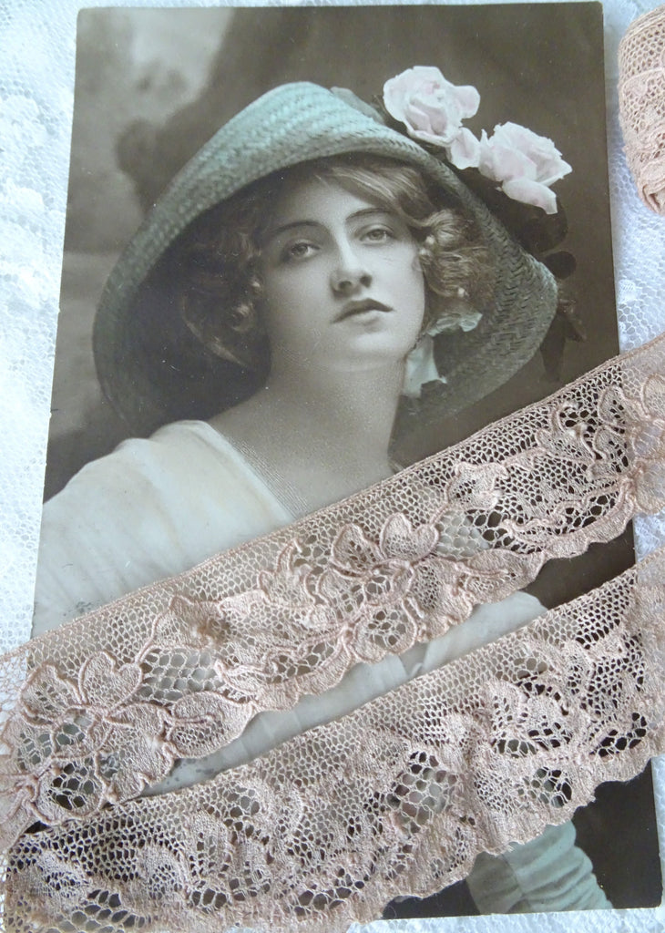 Antique 1920s Lace Trim,FRENCH DOLL Lace Trim, Delicate Pattern