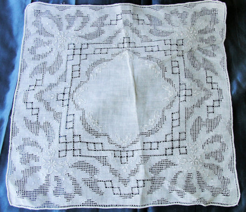 Antique WEDDING HANDKERCHIEF Art Deco Drawn Thread Gorgeous Bridal Hankie Stunning Madeira Embroidered Flowers Drawnthread Work Linen Hanky