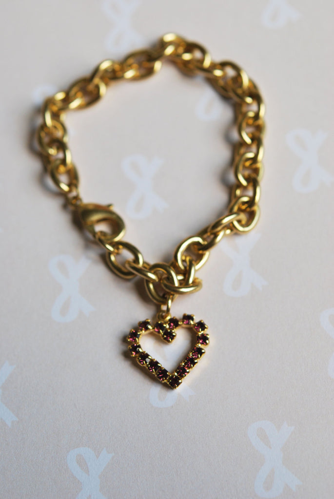 Vintage Curb Chain Style Gold Bracelet Amethyst HEART Charm Pendant Costume Jewelry