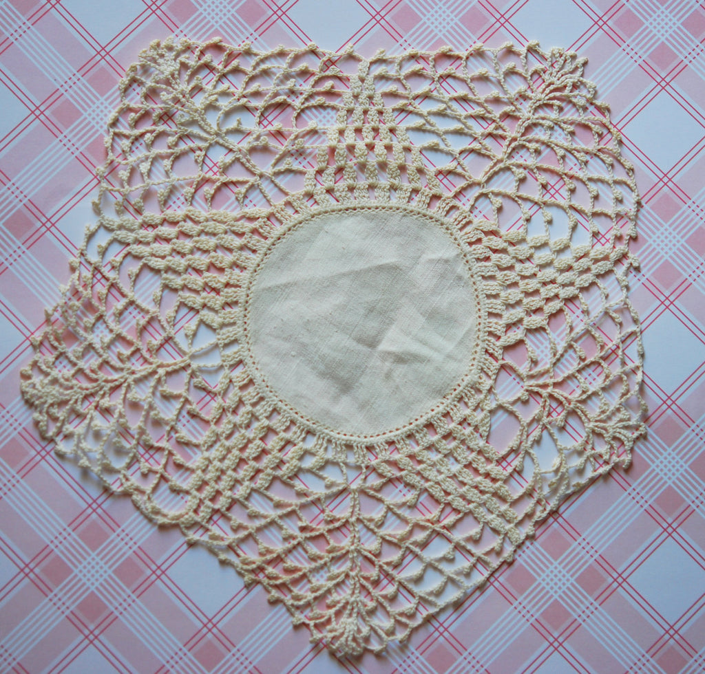 Vintage Doily Dainty Hand Crochet LACE and Fine Linen Center Table Dresser Doily Add To Doilies Collection