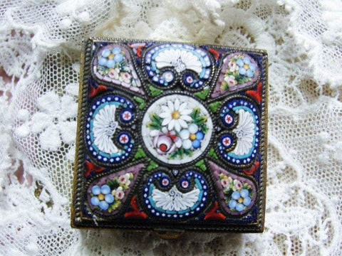 FANTASTIC Antique Micromosaic Small Hinged Box,Lidded Box,Incredible Workmanship,Highly Decorative Small Box,Collectible Antique Boxes